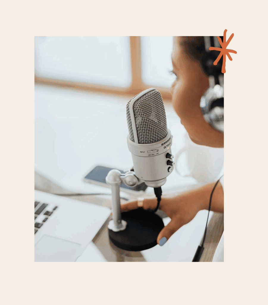 girl-with-mic