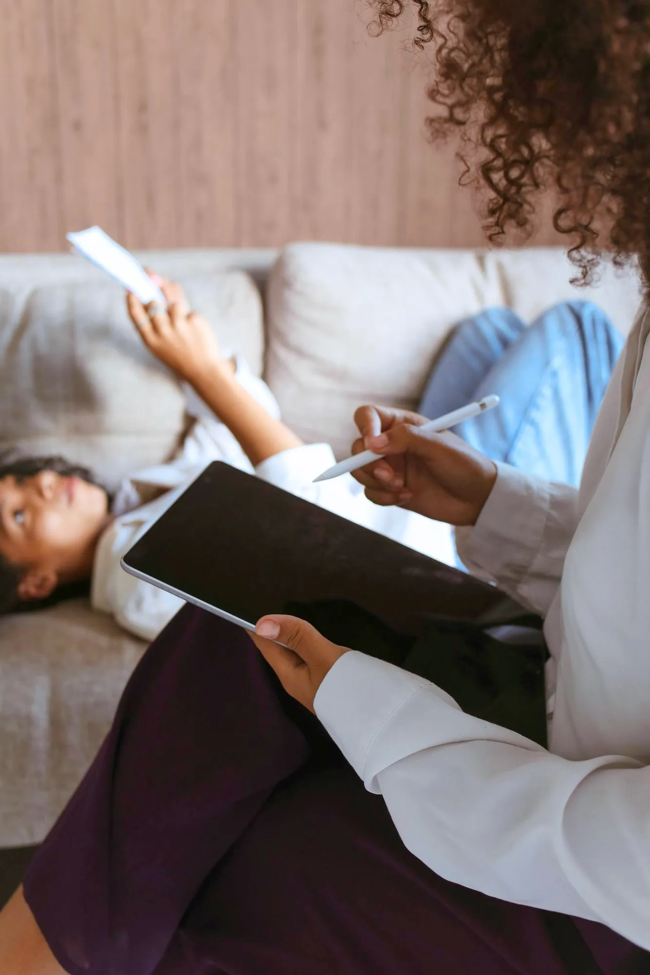 Teen therapy sessions in Oakland and Walnut Creek