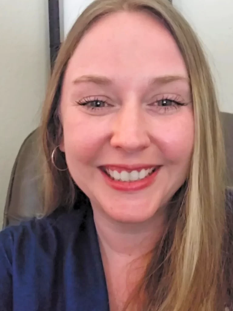 Maureen McLaughlin, AMFT